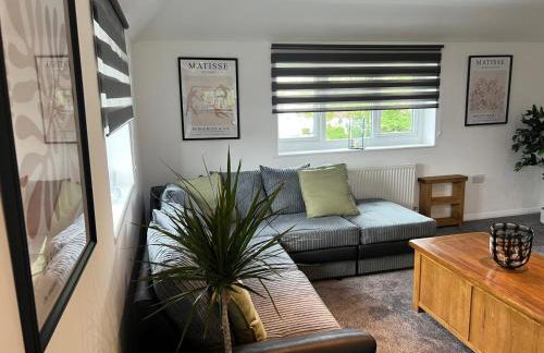 Gatwick 2 Bed Apartments Free Parking - Foto 2