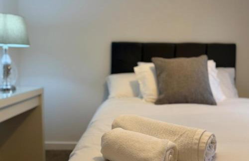 4 Bed - Parking - Fast WiFi - Desk - M6 M61 links - Pets - Foto 19