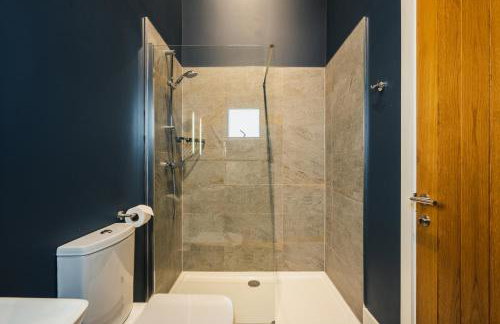 The Farmhouse - Photo 24