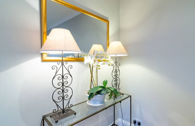 Modern Living 2 Bedroom Apartment South Wilmslow - Photo 21