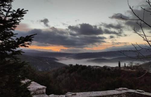 Βίτσα Πετρόκτιστο Αρχοντικό "Ιόλη" με θέα Ζαγόρι - Foto 48