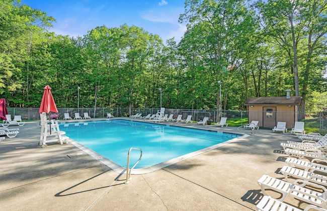 Pirate-themed Lakefront Home w/ Kayaks, Game Room, Views & Hidden Treasure Hunt - Foto 45