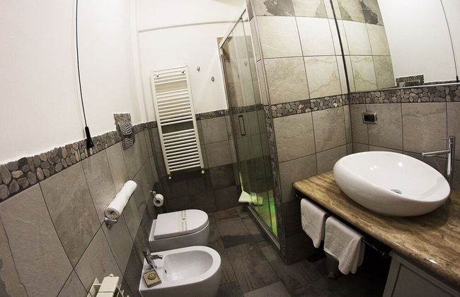 Mirabilia Guest House - Photo 22