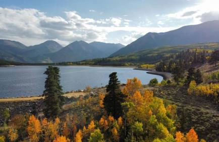 Historic Boho Brothel Lake Retreat Fast Wifi - Foto 39