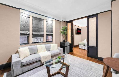 Stylish 1BR Apartment in the Heart of the City with Gym - Foto 11