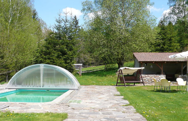 5 bedroom House in Benešov nad Černou with private pool and garden - Photo 14