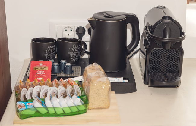 Santorini Luxury Suite w Rooftop Hottub Seaview - Foto 15