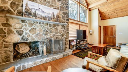 Golf, Fish and Ski Retreat with Game Room in Thompson - Foto 4