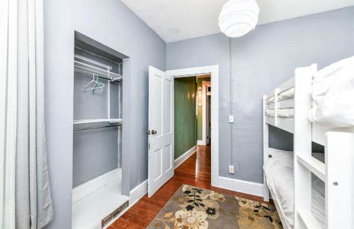 The Artsy Old House Fountain Square - Foto 35