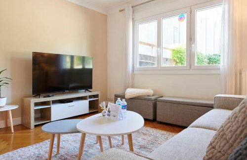 Les Capucines - Appt proche Talensac avec parking - Foto 7