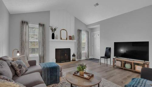 The Smart Stay ! New Remodel! Minutes from Atlanta - Foto 2