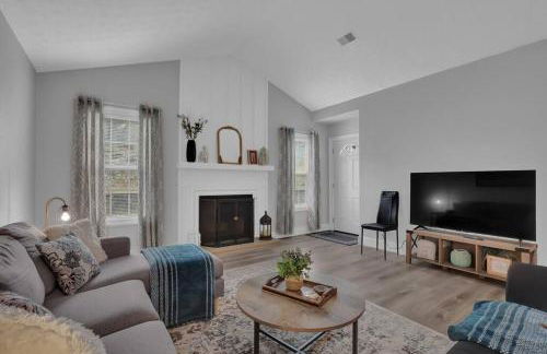 The Smart Stay ! New Remodel! Minutes from Atlanta - Foto 2