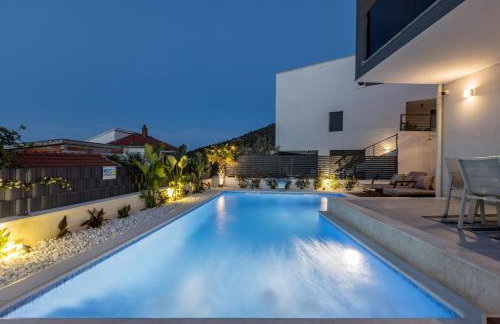 Villa ToDo with heated pool and jacuzzi - Foto 2