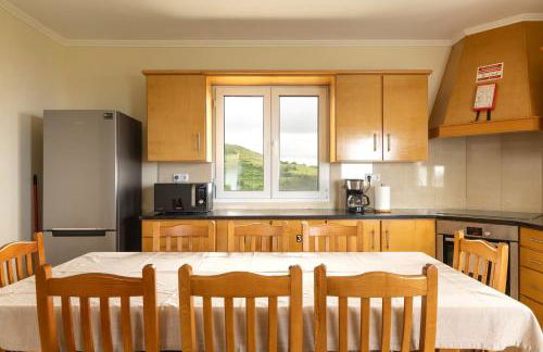 Costa's Guest House - Photo 7