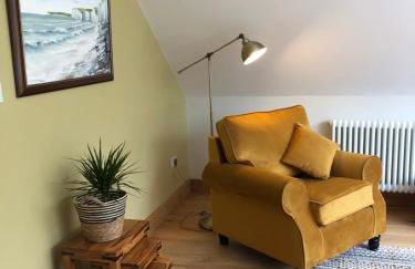 Little Grey Barn - Photo 4