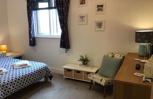Central Teignmouth - Sleeps 4 - Pets Allowed - Foto 3