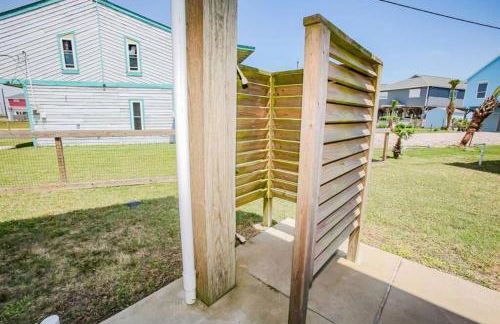 Private beach access -360 Water Views - Upscale home - Second Row - Foto 33