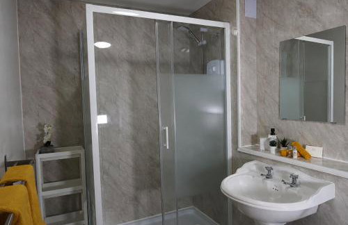Newcastle City Centre 2BR, Near Central Train Station - Foto 8