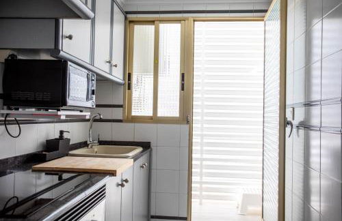 Apartamento segunda línea piscina frente al mar - Foto 23