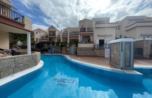 Sarah's Apartment - Playa Fañabe - Foto 31