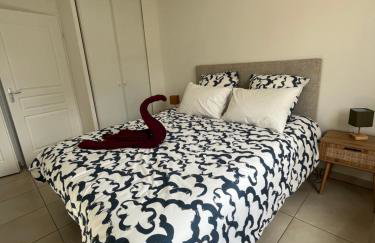 Charmant T2 rénové avec balcon, proche plage et commerces - Foto 11
