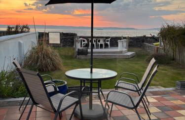 Splash Cottage beach house with Sea lapping Garden - Foto 25