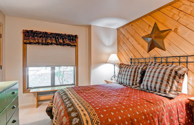 Ridgepoint Townhomes by East West Hospitality - Foto 13