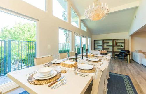 Luxury Pool Home in Glendora Foothills Retreat - Photo 6