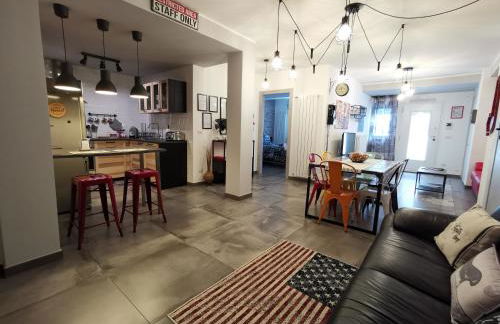 The black dog house - Foto 24