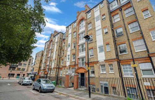 Designer 1-Bed Flat, 1-Min to Tube, Fast Central London Access - Foto 20