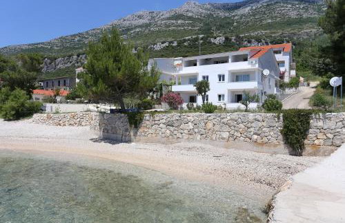 Apartments by the sea Kuciste - Perna, Peljesac - 4545 - Foto 2