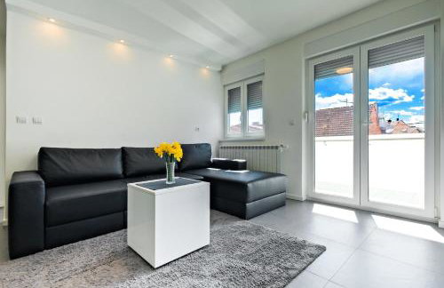 Apartment Zagreb, 0-24, self service check-in, free parking - Foto 1