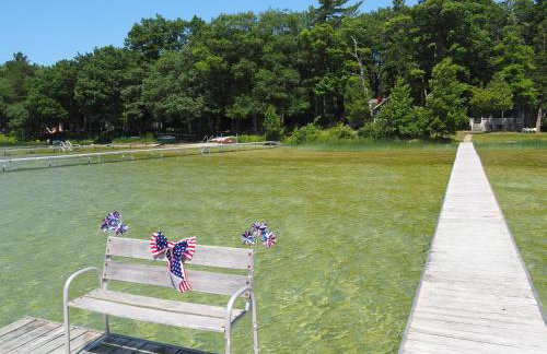 Cavalier Cottage - Private Lakefront w Kayaks! - Foto 3