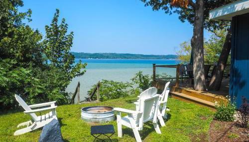 Fireplace! Waterfront Gem Near Leelanau Wine Trail - Foto 3