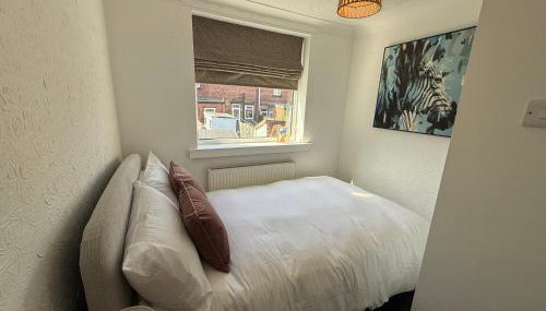 3 bed Jct 37 M1 luxury stay! - Foto 4