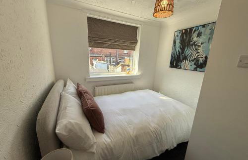 3 bed Jct 37 M1 luxury stay! - Foto 4