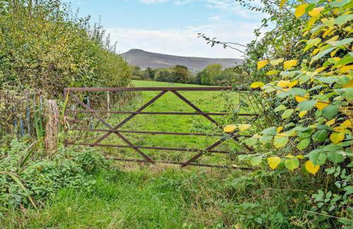 3 Bed in Brecon oc-bn430 - Photo 27