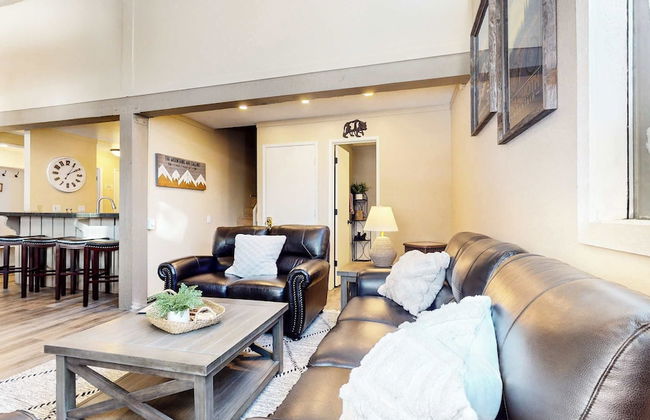 Modern Cabin for 6, Near Slopes + Canyon Lodge! - Foto 17