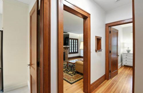 Charming Manville Heights Cottage Retreat home - Foto 7