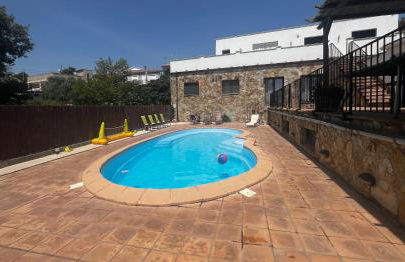Villa Oasis entre Viñedos cerca de Barcelona con A A y piscina climatizada - Foto 14