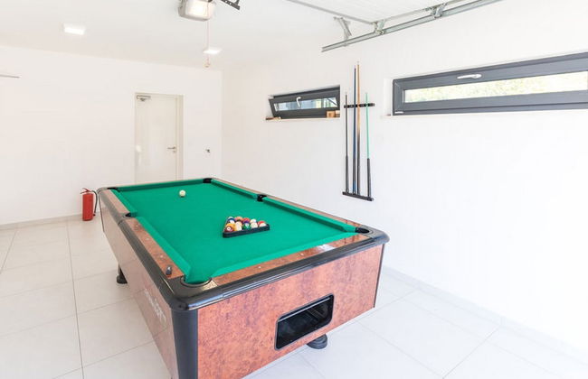 Modern Kastel Villa With Private Pool, Gym, and Large Outdoor Space - Foto 39