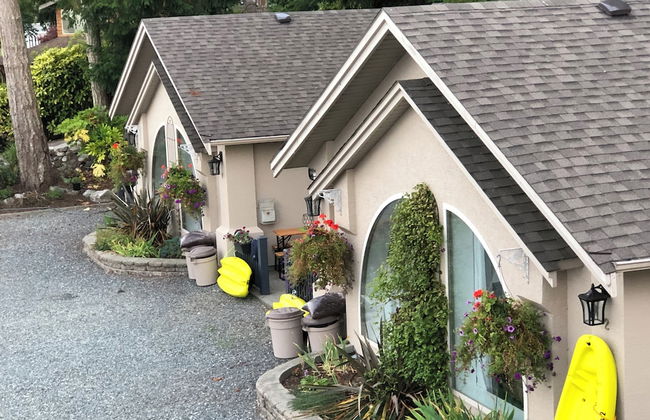 Qualicum Breeze Beach Resort - Photo 52