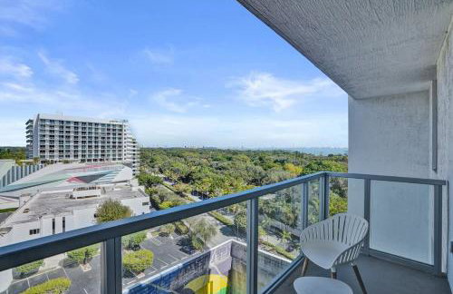 Luxury 2 Bedroom Corner Condo Walk to Design District, Infinity pool with Bay and City views, Gym, Free Parking Spot - Foto 14