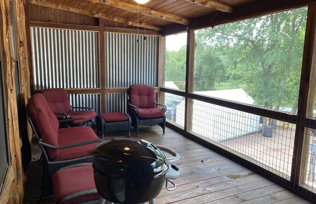 Log Cabin 4 at Son's Blue River Camp - Foto 7