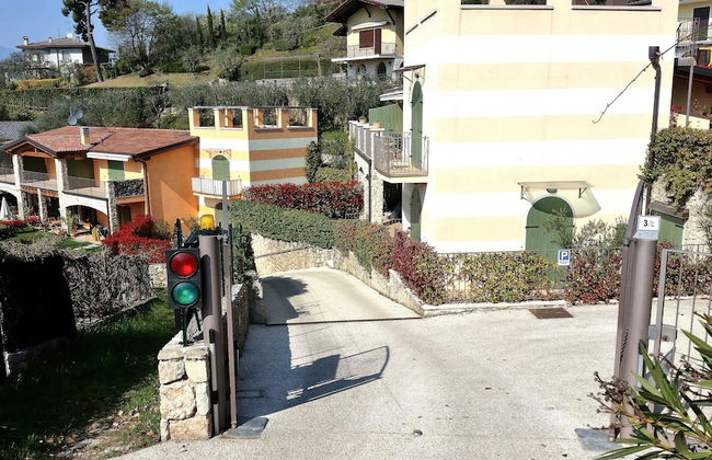 Apartment Bardino with Pool - Photo 18