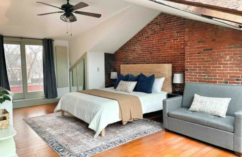 City Loft Group Getaway King Downtown Location - Foto 18