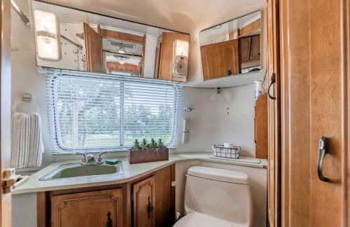 Fabulous Cozy Airstream Perfect for a Small Family Unique Escape in Texas - Foto 7