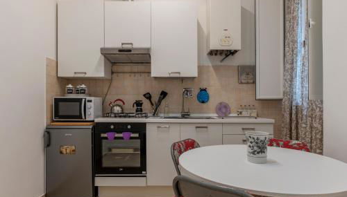 GuestHost - Villa Borghese & Villa Albani Apt - Photo 4