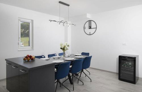 Villa Euphoria - Photo 19