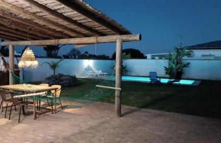 Las Casitas de la Barrosa con jardín y piscina - Foto 20
